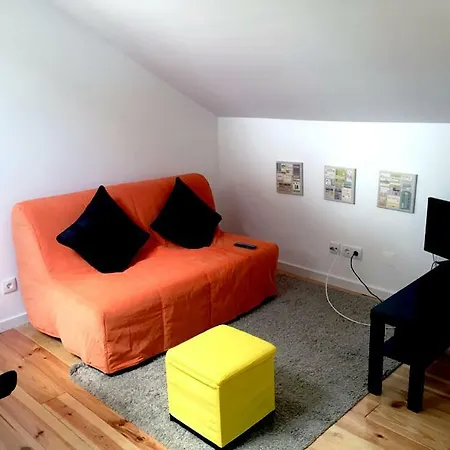 Arts, Cultural & Design District With A Sunny View *